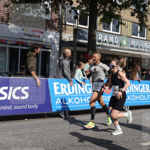 15.09.2024 - PSD Bank Halbmarathon Michael Strokosch http://msf.ph/oto/7072511 15.09.2024 12:11:39 Ziel 1634, 1856, 2005, 2031, 2187, 2193, 2197, 2220, 2226, 2405, 2406, 2575, 2782, 2810, 2884, 3209, 3223 meine-sportfotos.de