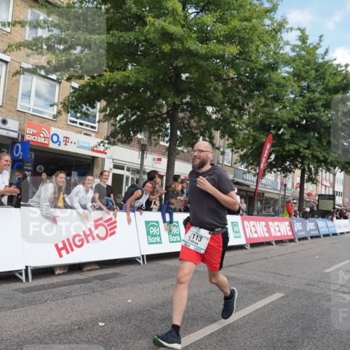 15.09.2024 - PSD Bank Halbmarathon Miley Keyser http://msf.ph/oto/7072531 15.09.2024 12:27:07 Ziel 2113, 2812, 3249, 3490 meine-sportfotos.de