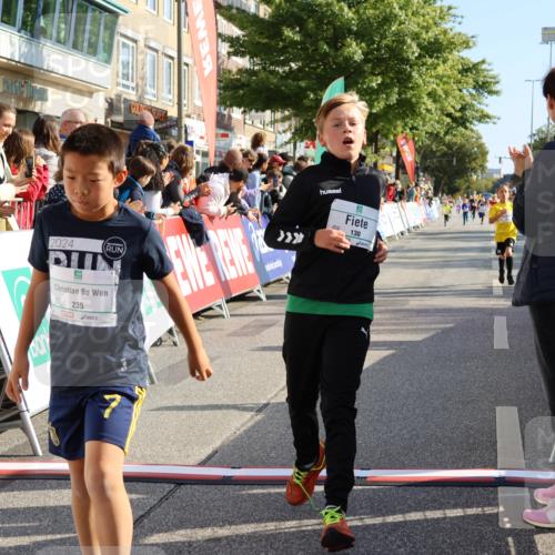 15.09.2024 - PSD Bank Halbmarathon Strokosch-Dieckow http://msf.ph/oto/7072549 15.09.2024 10:29:00 Ziel 26, 130, 140, 162, 184, 192, 205, 235, 273, 305 meine-sportfotos.de