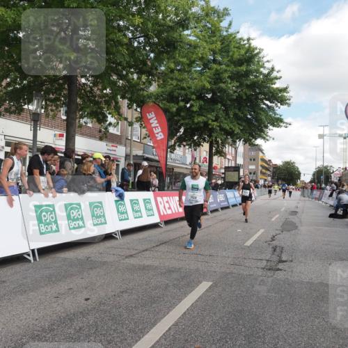 15.09.2024 - PSD Bank Halbmarathon Miley Keyser http://msf.ph/oto/7072572 15.09.2024 12:27:28 Ziel 2114, 2528, 3288 meine-sportfotos.de
