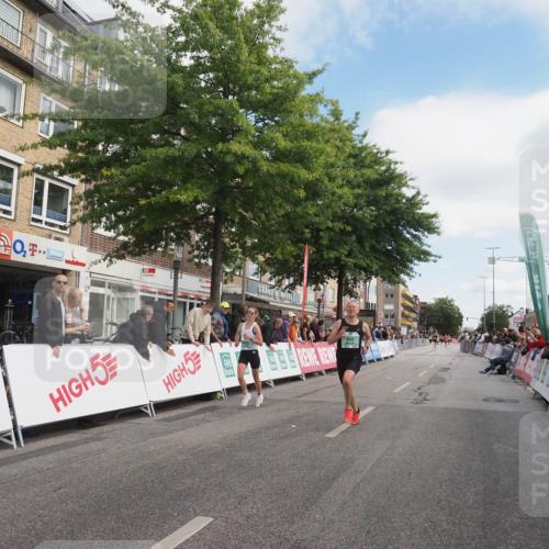 15.09.2024 - PSD Bank Halbmarathon Miley Keyser http://msf.ph/oto/7072574 15.09.2024 11:27:15 Ziel 436, 440, 662, 665, 690, 728, 737, 826 meine-sportfotos.de