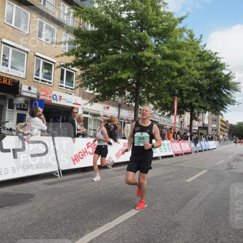 15.09.2024 - PSD Bank Halbmarathon Miley Keyser http://msf.ph/oto/7072592 15.09.2024 11:27:15 Ziel 436, 440, 662, 665, 690, 728, 737, 826 meine-sportfotos.de