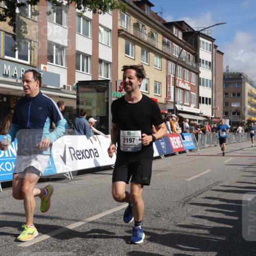 15.09.2024 - PSD Bank Halbmarathon Michael Strokosch http://msf.ph/oto/7072600 15.09.2024 12:11:45 Ziel 1634, 1856, 2001, 2031, 2187, 2193, 2197, 2226, 2405, 2406, 2575, 2782, 2809, 2810, 2884, 3223 meine-sportfotos.de