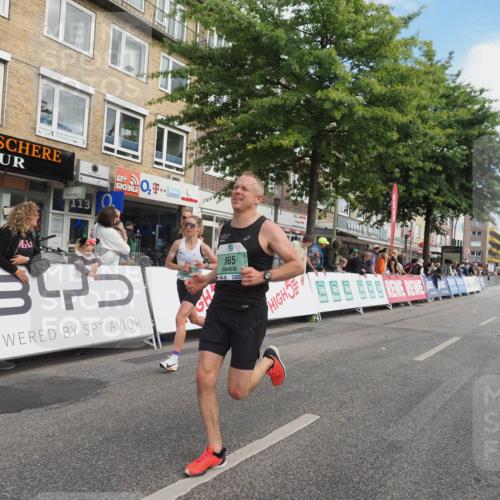 15.09.2024 - PSD Bank Halbmarathon Miley Keyser http://msf.ph/oto/7072601 15.09.2024 11:27:16 Ziel 436, 440, 662, 665, 690, 728, 737, 826, 1029, 1037, 1045 meine-sportfotos.de