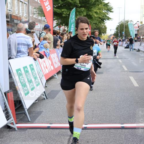 15.09.2024 - PSD Bank Halbmarathon Strokosch-Dieckow http://msf.ph/oto/7072609 15.09.2024 12:23:38 Ziel 803, 2078, 2307, 2550, 2933, 3243, 3320, 3370 meine-sportfotos.de