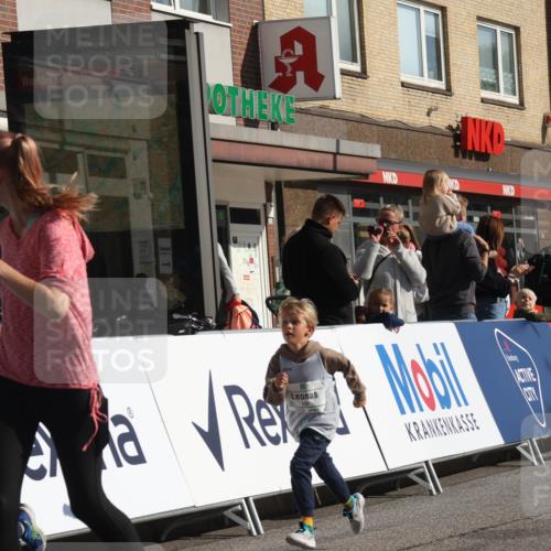 15.09.2024 - PSD Bank Halbmarathon Michael Strokosch http://msf.ph/oto/7072629 15.09.2024 10:29:54 Ziel 3, 63, 97, 127, 156, 171, 185, 218, 225, 246, 252, 264, 286 meine-sportfotos.de