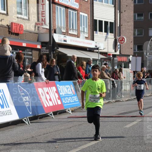 15.09.2024 - PSD Bank Halbmarathon Michael Strokosch http://msf.ph/oto/7072648 15.09.2024 10:29:56 Ziel 3, 63, 97, 127, 156, 171, 218, 252, 264, 286 meine-sportfotos.de