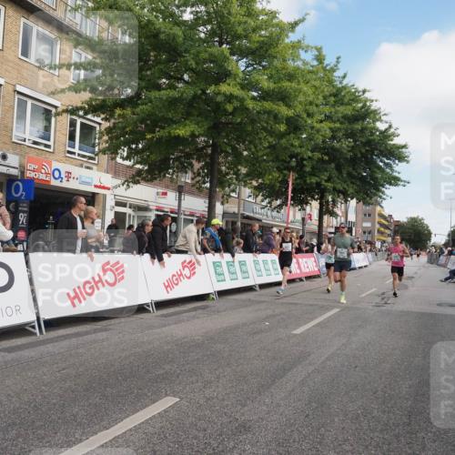 15.09.2024 - PSD Bank Halbmarathon Miley Keyser http://msf.ph/oto/7072668 15.09.2024 11:27:30 Ziel 433, 439, 658, 662, 690, 722, 825, 874, 895, 1029, 1037, 1045 meine-sportfotos.de