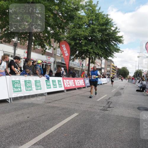 15.09.2024 - PSD Bank Halbmarathon Miley Keyser http://msf.ph/oto/7072669 15.09.2024 12:27:39 Ziel 2114, 2156, 2309, 3288, 3424 meine-sportfotos.de