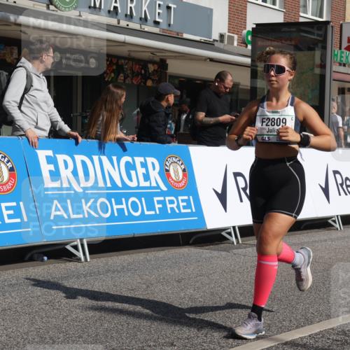 15.09.2024 - PSD Bank Halbmarathon Michael Strokosch http://msf.ph/oto/7072677 15.09.2024 12:11:52 Ziel 1856, 2001, 2013, 2065, 2120, 2197, 2405, 2406, 2575, 2809, 2810, 3531 meine-sportfotos.de