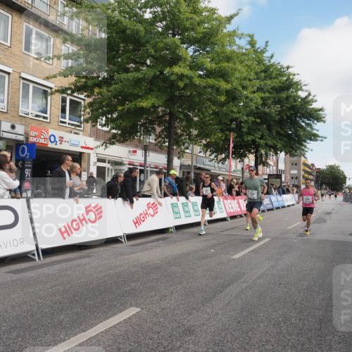 15.09.2024 - PSD Bank Halbmarathon Miley Keyser http://msf.ph/oto/7072684 15.09.2024 11:27:30 Ziel 433, 439, 658, 662, 690, 722, 825, 874, 895, 1029, 1037, 1045 meine-sportfotos.de