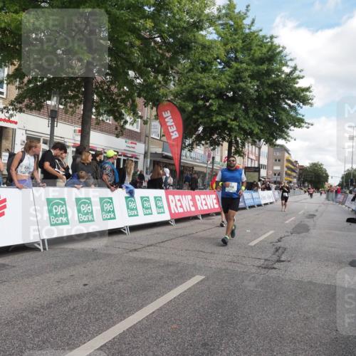 15.09.2024 - PSD Bank Halbmarathon Miley Keyser http://msf.ph/oto/7072686 15.09.2024 12:27:40 Ziel 2114, 2156, 2309, 3288, 3424 meine-sportfotos.de