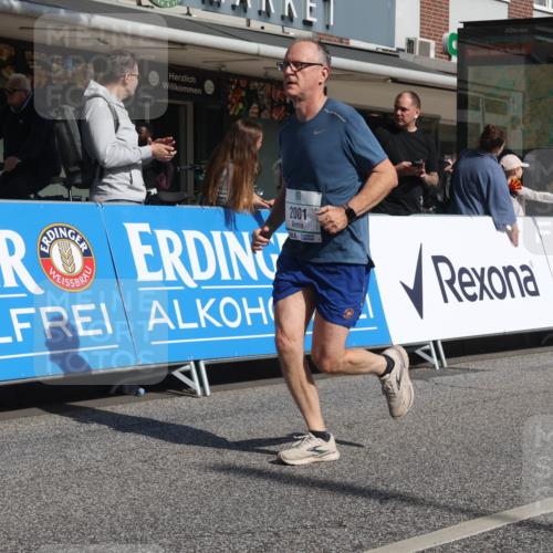 15.09.2024 - PSD Bank Halbmarathon Michael Strokosch http://msf.ph/oto/7072692 15.09.2024 12:11:55 Ziel 1856, 2001, 2013, 2065, 2120, 2197, 2227, 2575, 2809, 2810, 3531 meine-sportfotos.de