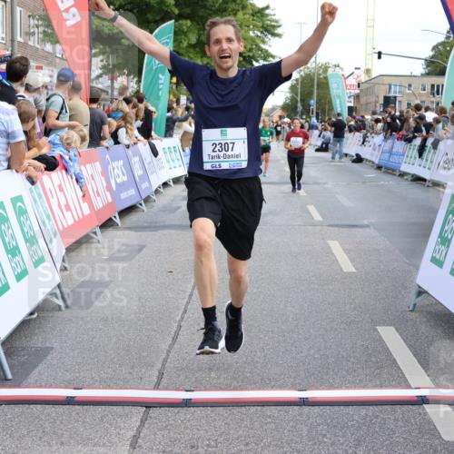 15.09.2024 - PSD Bank Halbmarathon Strokosch-Dieckow http://msf.ph/oto/7072753 15.09.2024 12:23:41 Ziel 987, 2078, 2307, 2550, 3243, 3277, 3320, 3370 meine-sportfotos.de