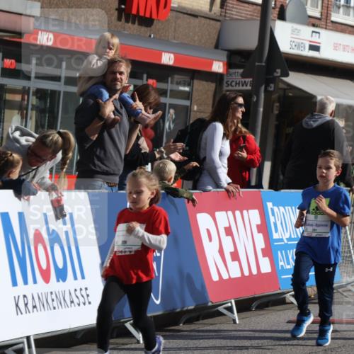15.09.2024 - PSD Bank Halbmarathon Michael Strokosch http://msf.ph/oto/7072758 15.09.2024 10:30:04 Ziel 32, 97, 127, 129, 156, 252, 264, 281, 289, 306 meine-sportfotos.de
