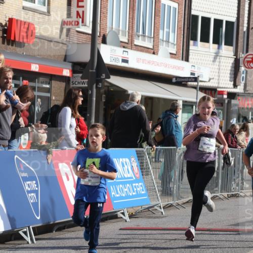 15.09.2024 - PSD Bank Halbmarathon Michael Strokosch http://msf.ph/oto/7072765 15.09.2024 10:30:05 Ziel 32, 97, 127, 129, 156, 252, 281, 289, 306 meine-sportfotos.de