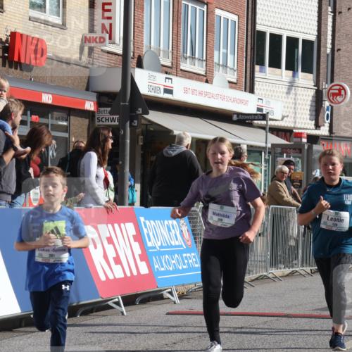 15.09.2024 - PSD Bank Halbmarathon Michael Strokosch http://msf.ph/oto/7072771 15.09.2024 10:30:05 Ziel 32, 97, 127, 129, 156, 252, 281, 289, 306 meine-sportfotos.de