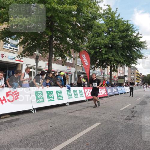 15.09.2024 - PSD Bank Halbmarathon Miley Keyser http://msf.ph/oto/7072827 15.09.2024 12:27:59 Ziel 1858, 2360, 2420, 3284 meine-sportfotos.de