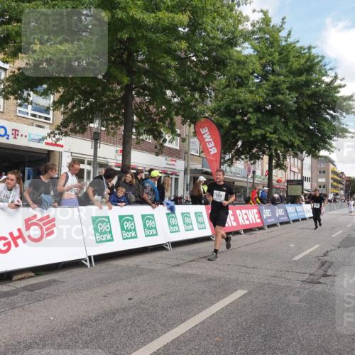 15.09.2024 - PSD Bank Halbmarathon Miley Keyser http://msf.ph/oto/7072834 15.09.2024 12:27:59 Ziel 1858, 2360, 2420, 3284 meine-sportfotos.de