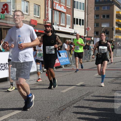 15.09.2024 - PSD Bank Halbmarathon Michael Strokosch http://msf.ph/oto/7072836 15.09.2024 12:12:09 Ziel 986, 1610, 2013, 2065, 2139, 2140, 2202, 2227, 3009 meine-sportfotos.de