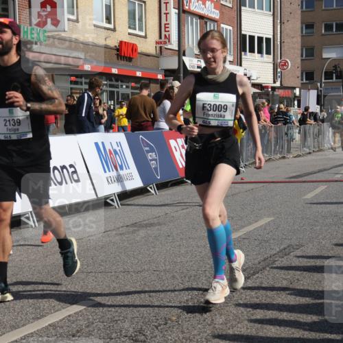 15.09.2024 - PSD Bank Halbmarathon Michael Strokosch http://msf.ph/oto/7072859 15.09.2024 12:12:10 Ziel 986, 1610, 2013, 2139, 2140, 2202, 2227, 3009 meine-sportfotos.de