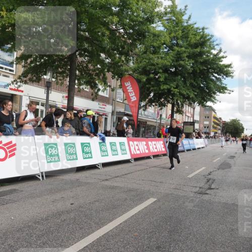 15.09.2024 - PSD Bank Halbmarathon Miley Keyser http://msf.ph/oto/7072872 15.09.2024 12:28:01 Ziel 1858, 2322, 2360, 2420, 3284 meine-sportfotos.de