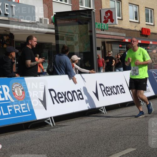 15.09.2024 - PSD Bank Halbmarathon Michael Strokosch http://msf.ph/oto/7072875 15.09.2024 12:12:11 Ziel 986, 1610, 2139, 2140, 2202, 2227, 3009 meine-sportfotos.de