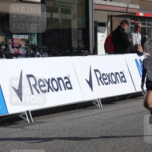 15.09.2024 - PSD Bank Halbmarathon Michael Strokosch http://msf.ph/oto/7072877 15.09.2024 10:30:26 Ziel 303 meine-sportfotos.de