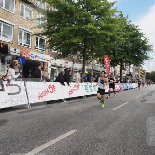 15.09.2024 - PSD Bank Halbmarathon Miley Keyser http://msf.ph/oto/7072891 15.09.2024 11:27:50 Ziel 427, 433, 691, 694, 825, 874, 1027, 1031, 1046, 1054, 1099 meine-sportfotos.de