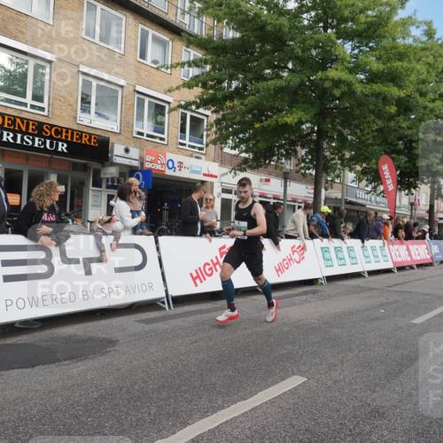 15.09.2024 - PSD Bank Halbmarathon Miley Keyser http://msf.ph/oto/7072914 15.09.2024 11:27:51 Ziel 427, 433, 691, 694, 874, 890, 1027, 1031, 1046, 1054, 1099 meine-sportfotos.de