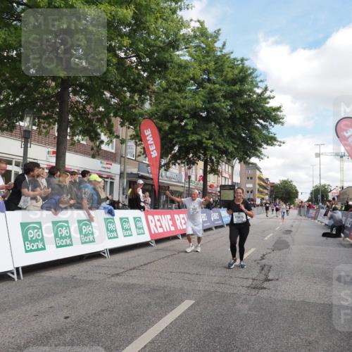 15.09.2024 - PSD Bank Halbmarathon Miley Keyser http://msf.ph/oto/7072917 15.09.2024 12:28:08 Ziel 1858, 2322, 2420, 3073, 3284, 3327 meine-sportfotos.de