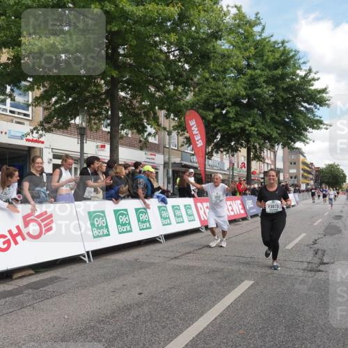 15.09.2024 - PSD Bank Halbmarathon Miley Keyser http://msf.ph/oto/7072939 15.09.2024 12:28:08 Ziel 1858, 2322, 2420, 3073, 3284, 3327 meine-sportfotos.de