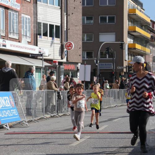 15.09.2024 - PSD Bank Halbmarathon Michael Strokosch http://msf.ph/oto/7072947 15.09.2024 10:30:46 Ziel 38, 44, 141, 145, 147, 207, 214, 234 meine-sportfotos.de