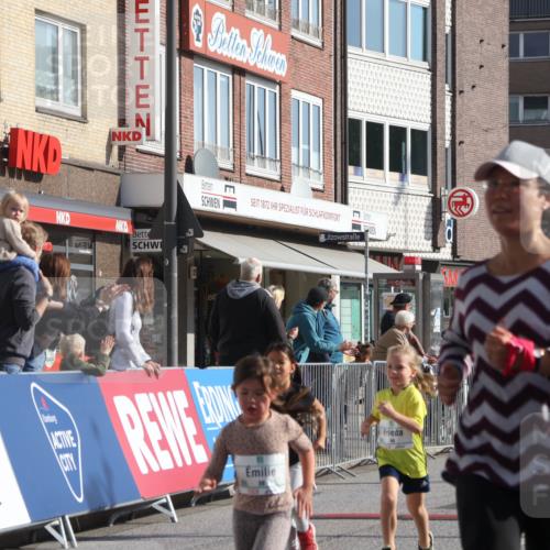 15.09.2024 - PSD Bank Halbmarathon Michael Strokosch http://msf.ph/oto/7072987 15.09.2024 10:30:48 Ziel 38, 44, 141, 145, 147, 207, 214, 234 meine-sportfotos.de