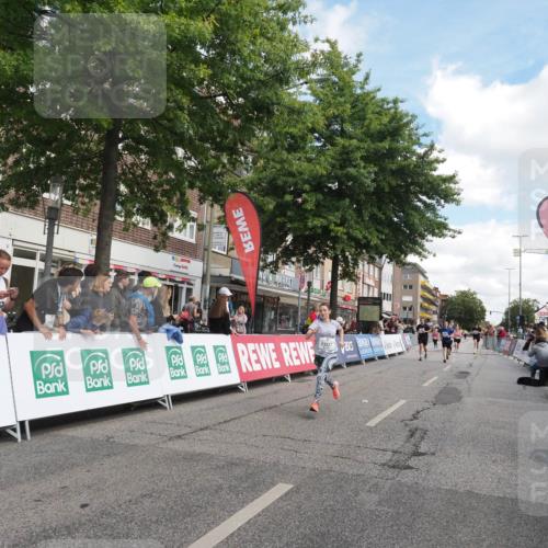 15.09.2024 - PSD Bank Halbmarathon Miley Keyser http://msf.ph/oto/7072988 15.09.2024 12:28:14 Ziel 1858, 2322, 2439, 2441, 3017, 3073, 3121, 3327 meine-sportfotos.de