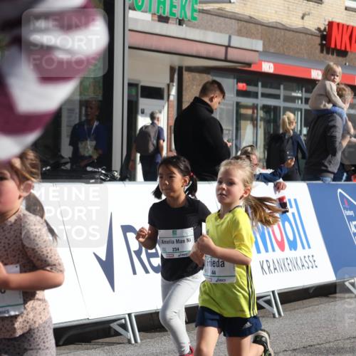 15.09.2024 - PSD Bank Halbmarathon Michael Strokosch http://msf.ph/oto/7073020 15.09.2024 10:30:50 Ziel 38, 44, 141, 145, 147, 207, 214, 234 meine-sportfotos.de