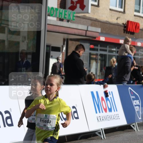 15.09.2024 - PSD Bank Halbmarathon Michael Strokosch http://msf.ph/oto/7073024 15.09.2024 10:30:50 Ziel 38, 44, 141, 145, 147, 207, 214, 234 meine-sportfotos.de