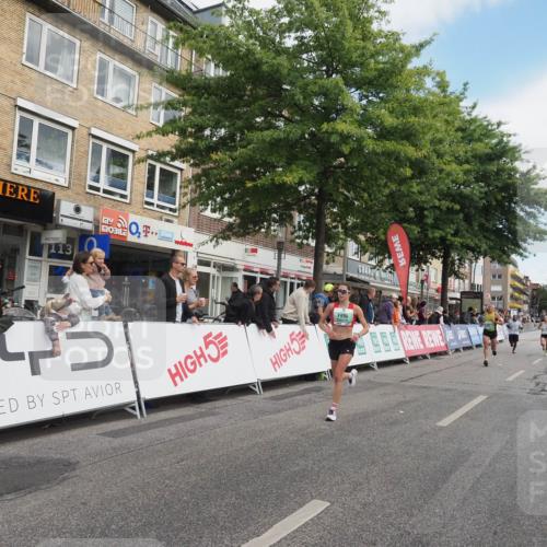 15.09.2024 - PSD Bank Halbmarathon Miley Keyser http://msf.ph/oto/7073086 15.09.2024 11:28:06 Ziel 691, 700, 890, 1031, 1046, 1080, 1082, 1140, 2612 meine-sportfotos.de