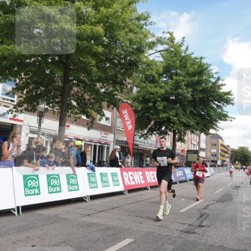 15.09.2024 - PSD Bank Halbmarathon Miley Keyser http://msf.ph/oto/7073088 15.09.2024 12:28:23 Ziel 2392, 2439, 2441, 3017, 3073, 3121, 3225, 3274, 3327 meine-sportfotos.de