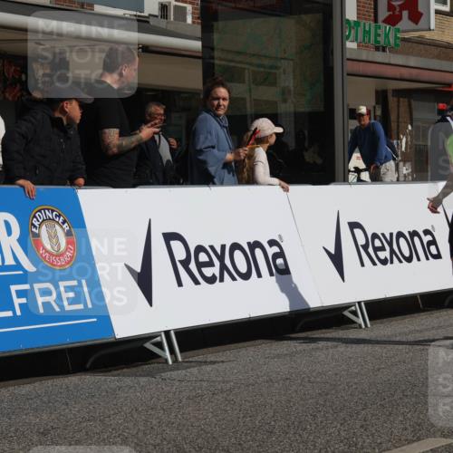 15.09.2024 - PSD Bank Halbmarathon Michael Strokosch http://msf.ph/oto/7073091 15.09.2024 12:12:38 Ziel 2210, 2926, 3296 meine-sportfotos.de