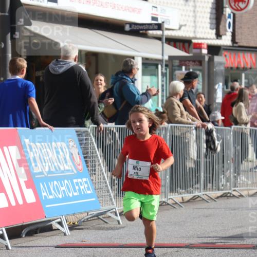 15.09.2024 - PSD Bank Halbmarathon Michael Strokosch http://msf.ph/oto/7073113 15.09.2024 10:31:00 Ziel 24, 25, 44, 72, 104, 105, 126, 141, 207, 234, 277, 287 meine-sportfotos.de