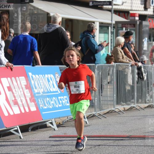 15.09.2024 - PSD Bank Halbmarathon Michael Strokosch http://msf.ph/oto/7073122 15.09.2024 10:31:01 Ziel 24, 25, 72, 104, 105, 126, 141, 207, 277, 287 meine-sportfotos.de
