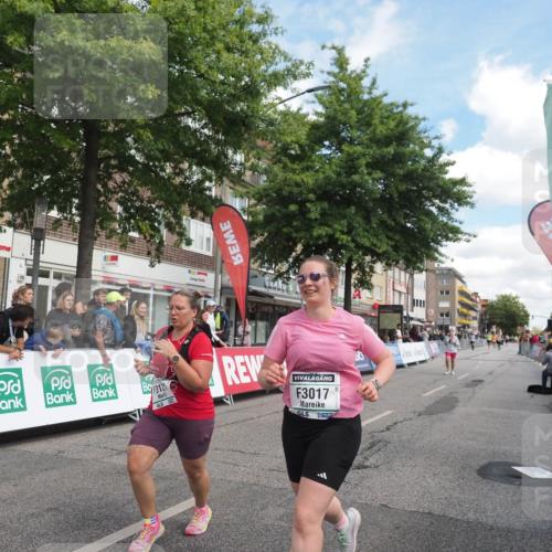 15.09.2024 - PSD Bank Halbmarathon Miley Keyser http://msf.ph/oto/7073139 15.09.2024 12:28:25 Ziel 2392, 2439, 2441, 3017, 3121, 3225, 3274, 3327 meine-sportfotos.de