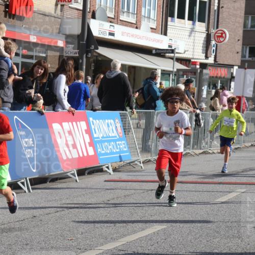 15.09.2024 - PSD Bank Halbmarathon Michael Strokosch http://msf.ph/oto/7073147 15.09.2024 10:31:02 Ziel 24, 25, 39, 72, 104, 105, 126, 141, 207, 277, 287 meine-sportfotos.de