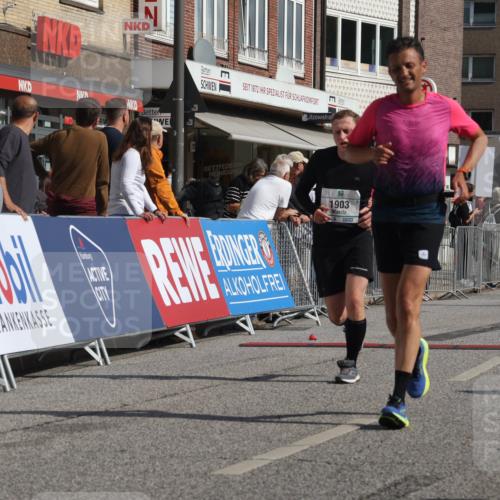 15.09.2024 - PSD Bank Halbmarathon Michael Strokosch http://msf.ph/oto/7073198 15.09.2024 12:12:51 Ziel 1903, 2210, 2732, 2926 meine-sportfotos.de