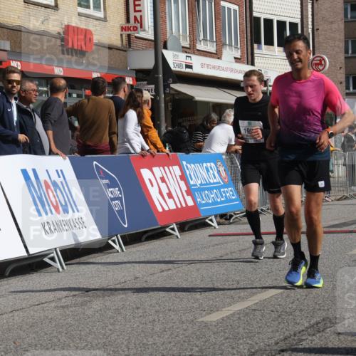 15.09.2024 - PSD Bank Halbmarathon Michael Strokosch http://msf.ph/oto/7073204 15.09.2024 12:12:51 Ziel 1903, 2210, 2732, 2926 meine-sportfotos.de