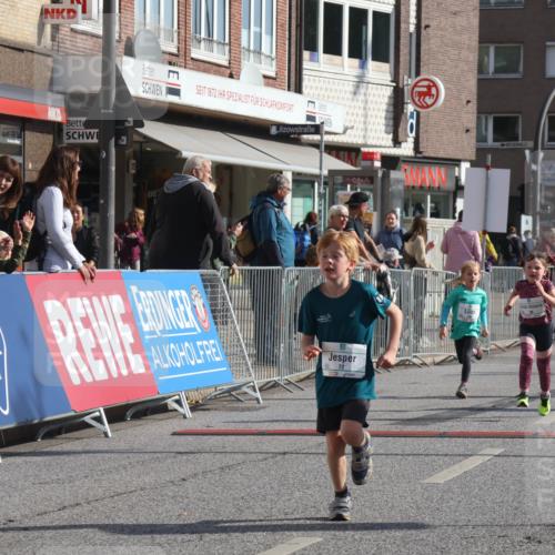 15.09.2024 - PSD Bank Halbmarathon Michael Strokosch http://msf.ph/oto/7073214 15.09.2024 10:31:08 Ziel 24, 25, 39, 72, 104, 105, 126, 160, 163, 191, 277, 287 meine-sportfotos.de