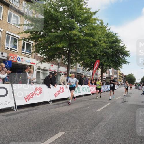 15.09.2024 - PSD Bank Halbmarathon Miley Keyser http://msf.ph/oto/7073215 15.09.2024 11:28:22 Ziel 431, 585, 889, 893, 917, 926, 1019, 1042, 1048, 1080, 1082, 2605, 3510 meine-sportfotos.de