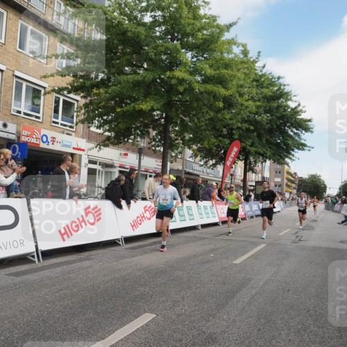 15.09.2024 - PSD Bank Halbmarathon Miley Keyser http://msf.ph/oto/7073218 15.09.2024 11:28:22 Ziel 431, 585, 889, 893, 917, 926, 1019, 1042, 1048, 1080, 1082, 2605, 3510 meine-sportfotos.de