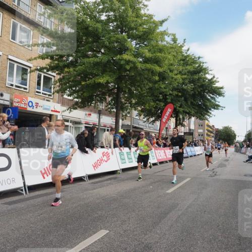 15.09.2024 - PSD Bank Halbmarathon Miley Keyser http://msf.ph/oto/7073231 15.09.2024 11:28:23 Ziel 425, 431, 585, 889, 893, 917, 926, 1019, 1042, 1048, 1080, 1082, 2605, 3510 meine-sportfotos.de
